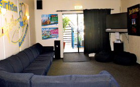 Surf N Sun Beachside Backpackers - Accommodation Directory 4