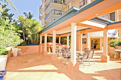 San Mateo On Broadbeach - Accommodation Directory 10