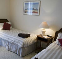 Hillsview Tourist Apartments - Accommodation Directory