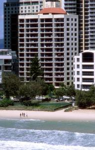 Surf Regency Apartments - Accommodation Directory 3