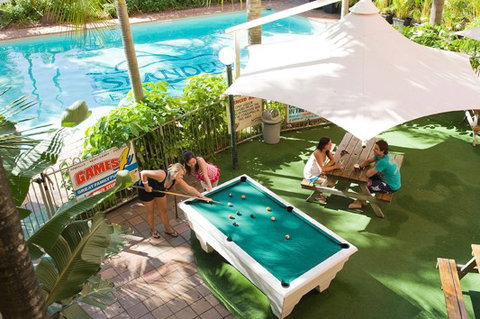 Islander Resort Hotel - Accommodation Directory 4