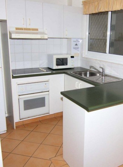 Beach Lodge Apartments - Accommodation Directory 2