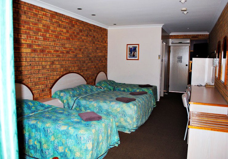 Longreach QLD Accommodation Directory