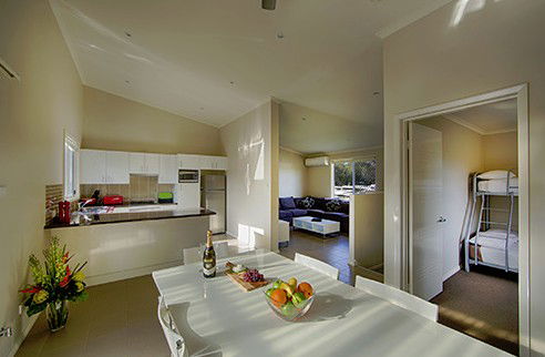 One Mile NSW Accommodation Directory
