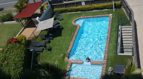 Pacific Surf Absolute Beach Apartments - Accommodation Directory 7