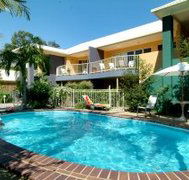 Noosa River Palms - Accommodation Directory