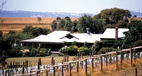 Lancemore Hill - Accommodation Directory 0