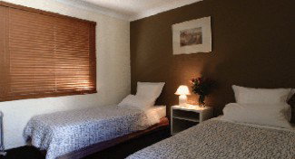 Alfred Park Accommodation - Accommodation Directory 1