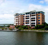 The Jetty Apartments - Accommodation Directory