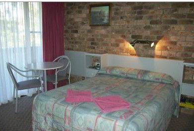 Port Stephens Motor Lodge - Accommodation Directory 1