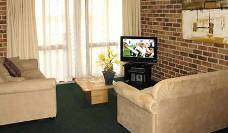 Beenleigh Yatala Motor Inn - Accommodation Directory 4