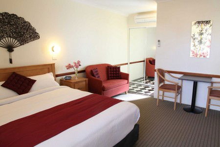 3 Explorers Motel - Accommodation Directory 3