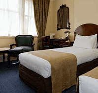 Hadleys Hotel - Accommodation Directory