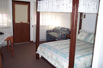 First Landing Motel - Accommodation Directory 2