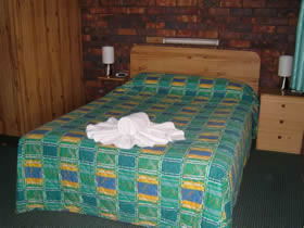 Bridge Street Motor Inn - Accommodation Directory 1