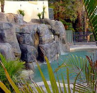 Crusoes Holiday Apartments - Accommodation Directory
