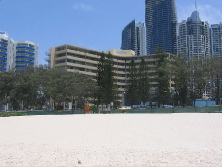 At The Sands Holiday Apartments - Accommodation Directory 4