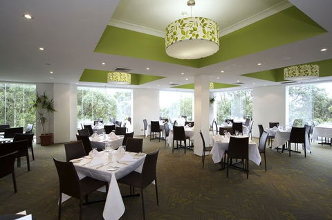 Apollo International - Accommodation Directory 3