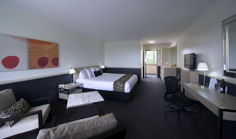 Apollo International - Accommodation Directory 4