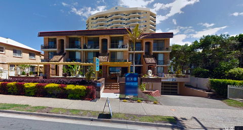 Kirra Vista Holiday Units - Accommodation Directory 9