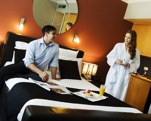 The Clarendon Hotel - Accommodation Directory 2