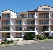 Whitecaps Holiday Apartments - Accommodation Directory