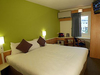 Hotel Ibis Newcastle - Accommodation Directory 3