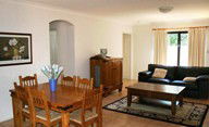 Ruthmor Villas - Accommodation Directory 1