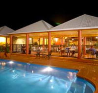 Reef Resort - Accommodation Directory
