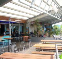 Beachfront Hotel - Accommodation Directory