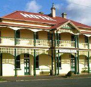 Branxholm Hotel - Accommodation Directory