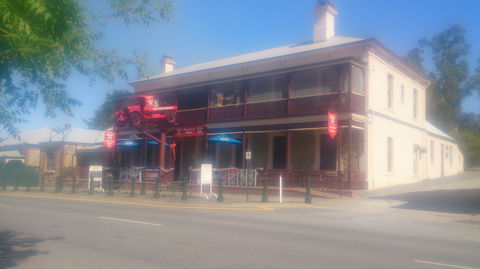 Blumberg Hotel - Accommodation Directory 0