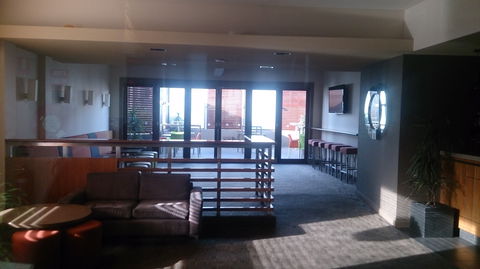 Barklys Hotel - Accommodation Directory 0