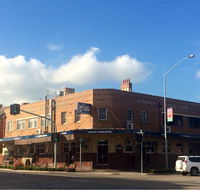 Golden Fleece Hotel - Accommodation Directory