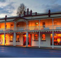 Royal George Hotel - Accommodation Directory