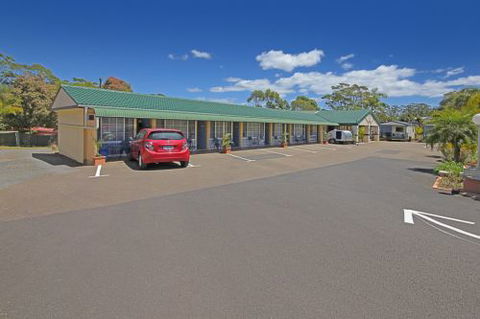  Palms Motel - Accommodation Directory 1