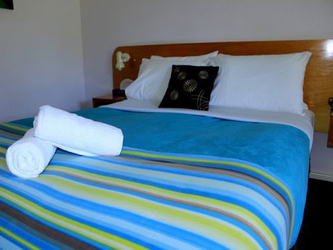Kilcoy Gardens Motor Inn - Accommodation Directory 9