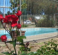 Motel Menere's - Accommodation Directory