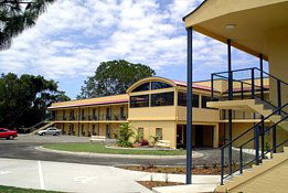 Best Western Lakesway Motor Inn - Accommodation Directory 0