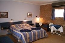 Deer Park Motor Inn - Accommodation Directory 1