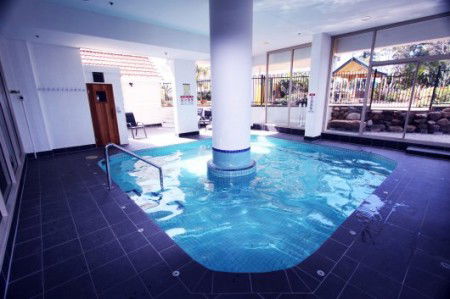 Capricorn One Holiday Apartments - Accommodation Directory 1