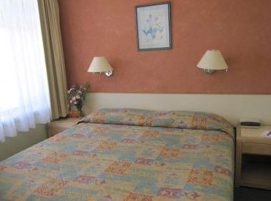 Wingham Motel - Accommodation Directory 2
