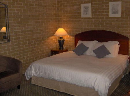 Koreela Park Motor Inn - Accommodation Directory 2