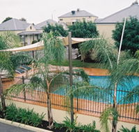 Bridges on Meninya Motel  Apartments - Accommodation Directory