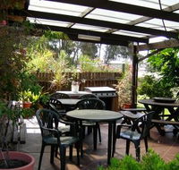 Lake Front Motel - Accommodation Directory