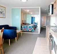 The Entrance Waldorf Apartments - Accommodation Directory