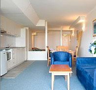 The Entrance Waldorf Apartments - Accommodation Directory 3