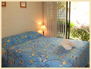 Apollo Jewel Beachfront Apartments - Accommodation Directory 4