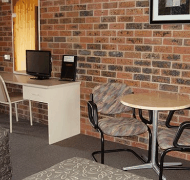 Country Roads Motor Inn - Accommodation Directory