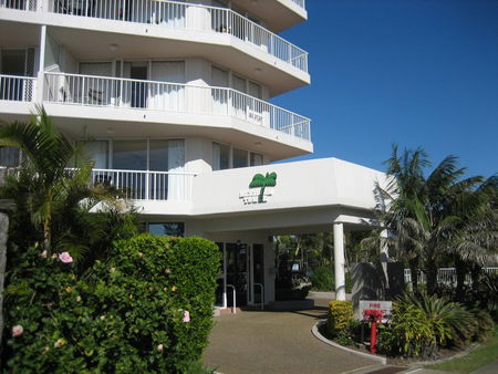 Meridian Tower - Accommodation Directory 11